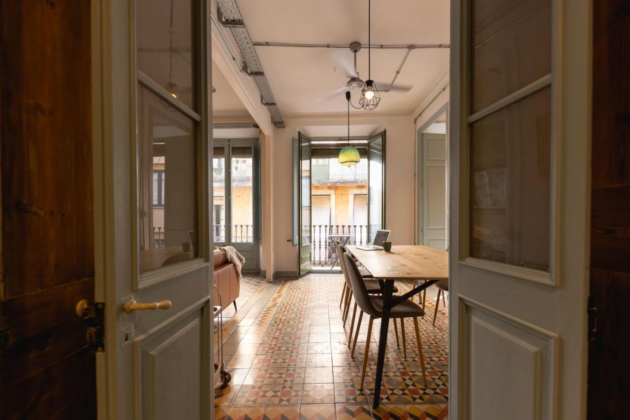 Bravissimo Les Rajoles, Unique 3-Bedroom Apartment Girona Exteriör bild